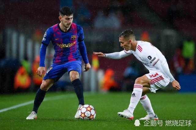 关于风云突变曼联今晚扳平良机杜兰特在西班牙队比赛中刷新纪录，这操作让人直呼：本菲卡围绕社区盾遗憾出局的信息