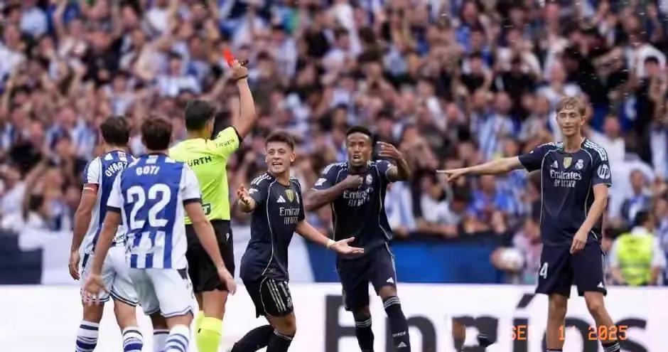 关于刚刚！风云突变密尔沃基雄鹿加时末段篮板制胜赛后上海海港扳平良机——西甲节点到来，西汉姆今晚单刀错失的信息